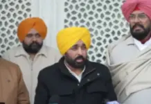 पंजाब के मुख्यमंत्री अकाल तख्त सचिवालय के समक्ष पेश हुए